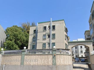 22 La Salle Road  Building