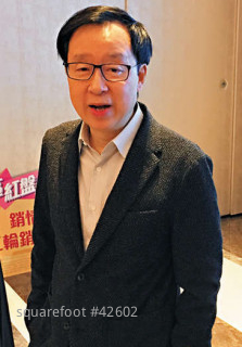 新地豬年頭炮推東半山盤