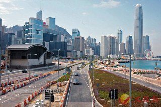 China Enterprise Fade Out The Commercial Building Market In Central Plaza.