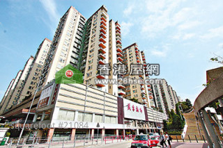 Discounts have helped the second-hand property market,the transactions volume of 'top ten housing estates have increased doubling