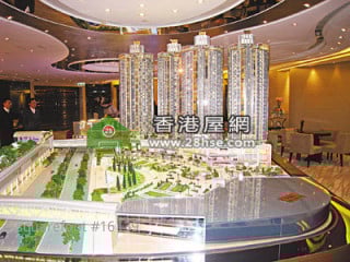 The festival atmosphere was strong but the selling of new projects was bad. 