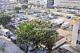 「牛仔褲大王」奪東九商貿地