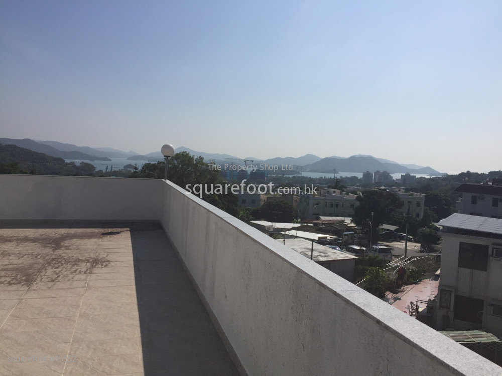 Nam Shan Sell 3 bedrooms , 2 bathrooms 1,200 ft²
