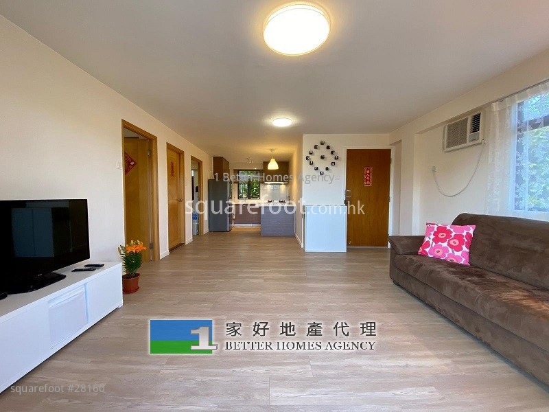 Sai Kung Sell 2 bedrooms , 1 bathrooms 700 ft²