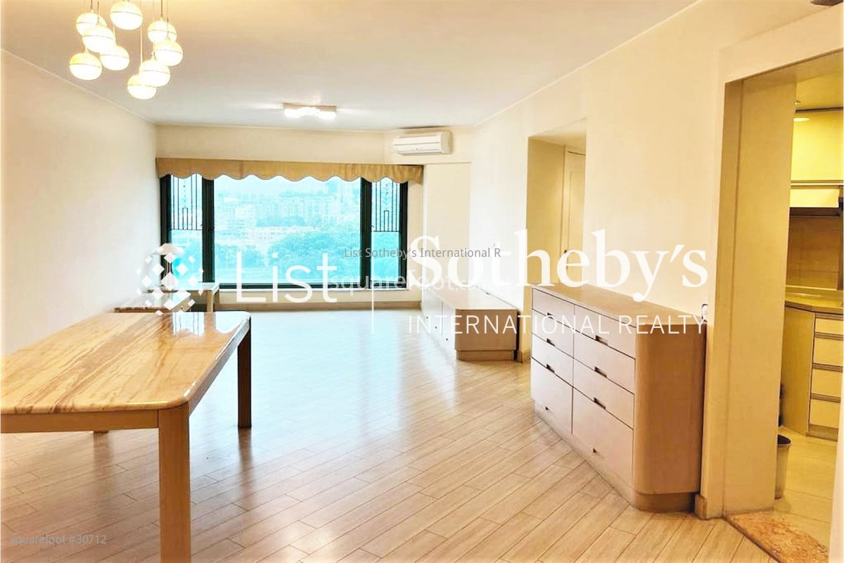 Peninsula Heights Sell 3 bedrooms , 2 bathrooms 1,107 ft²