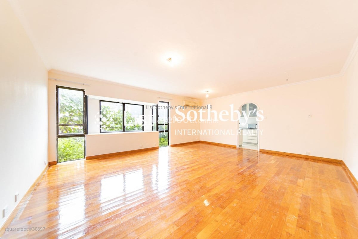 Belleview Place Sell 3 Bedrooms , 2 Bathrooms 1,372 ft²