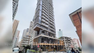 15 Western Street Building: 15 Western Street由萬科香港發展，位於西營盤西邊街15號，提供104伙，實用面積由213至1,127呎，間隔為開放式、1房連套房、2房、3房及3房連套房。