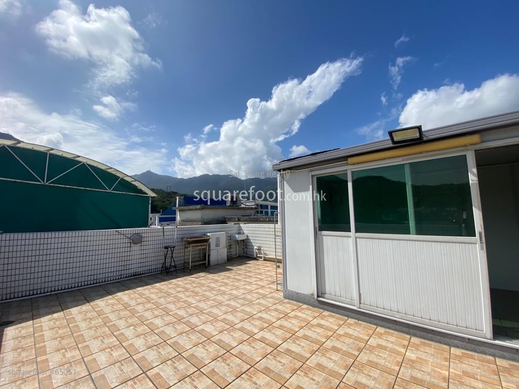 Ho Chung New Village Sell 3 bedrooms , 2 bathrooms 690 ft²