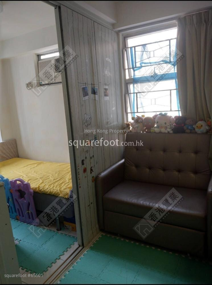 Smithfield Terrace Sell 2 bedrooms 281 ft²