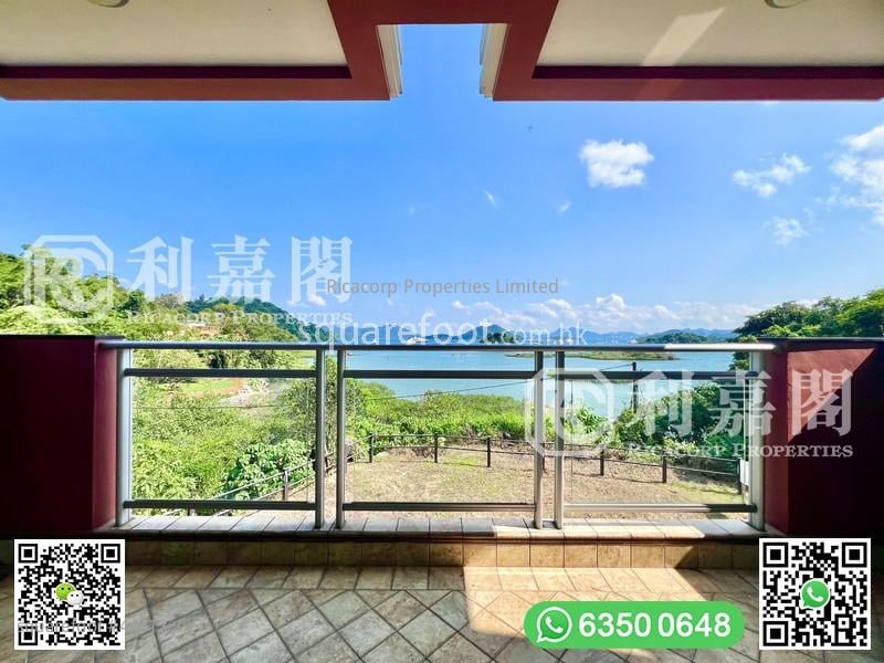 Tai Mong Tsai Sell 4 bedrooms , 3 bathrooms 2,100 ft²