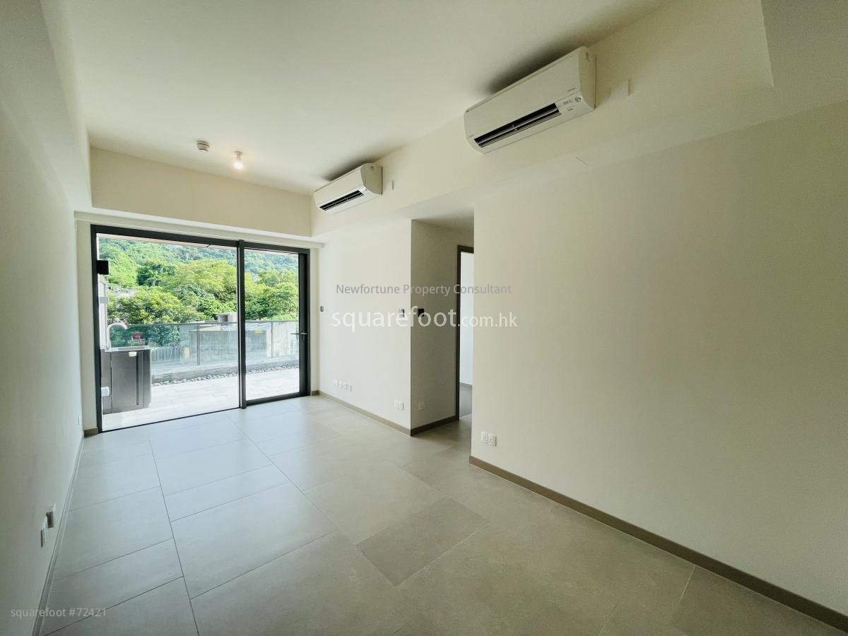 Silicon Hill Rental 3 bedrooms , 2 bathrooms 601 ft²