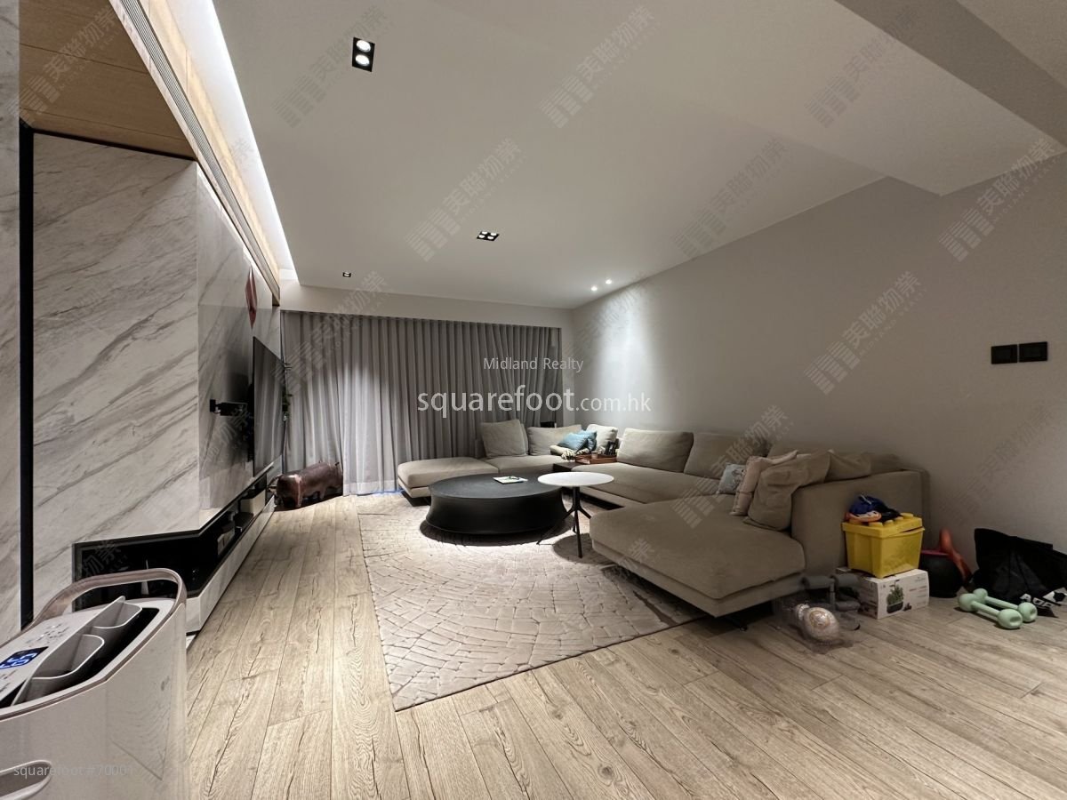 Po Shan Mansions Sell 4 Bedrooms , 4 Bathrooms 2,410 ft²