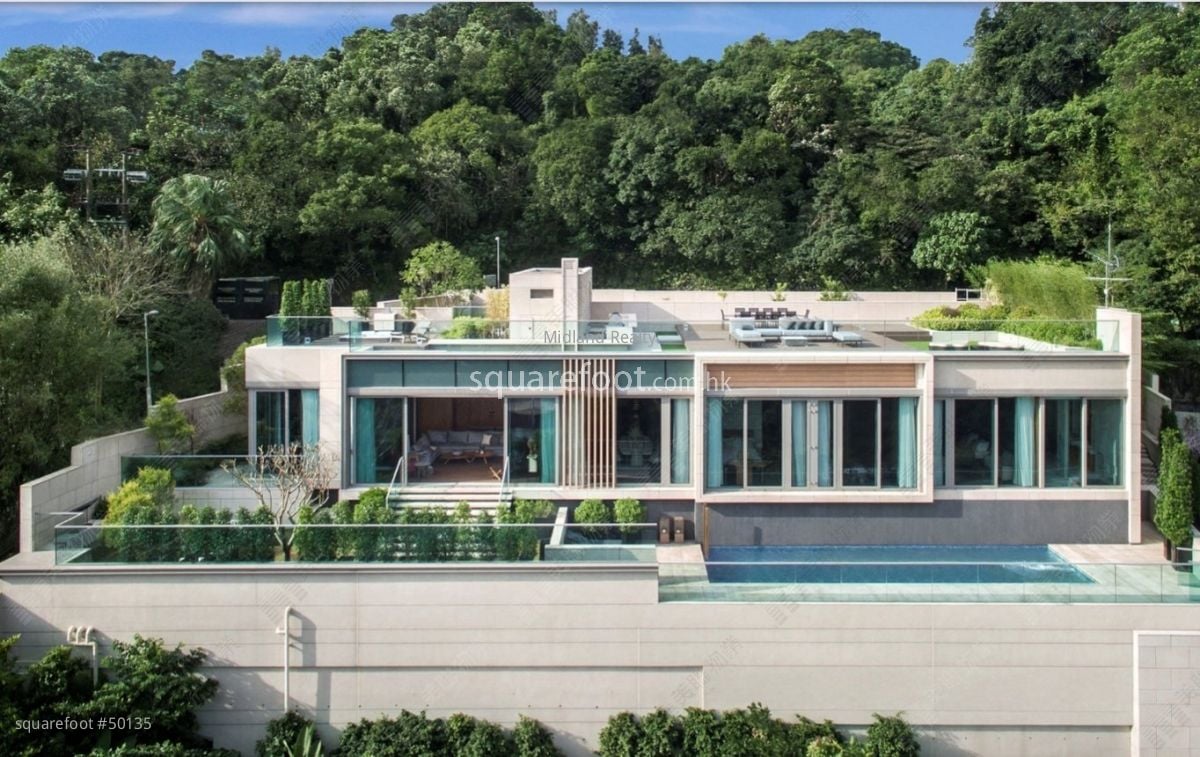 Kap Pin Long Middle Lane Sell 4 Bedrooms , 4 Bathrooms 3,674 ft²