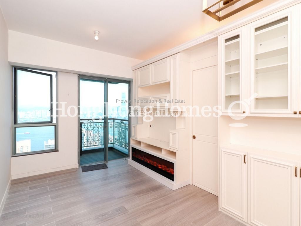No.2 Park Road Sell 2 Bedrooms , 1 Bathroom 650 ft²