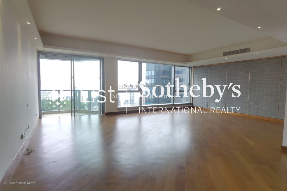 55 Conduit Road Rental 4 Bedrooms , 5+ Bathrooms 2,452 ft²