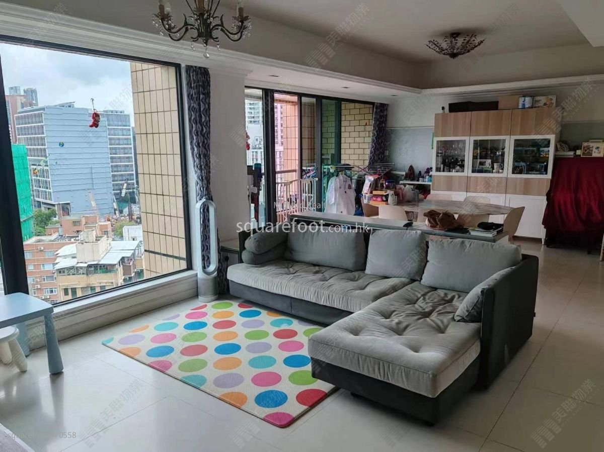 No.1 Ho Man Tin Hill Sell 4 Bedrooms , 3 Bathrooms 1,481 ft²