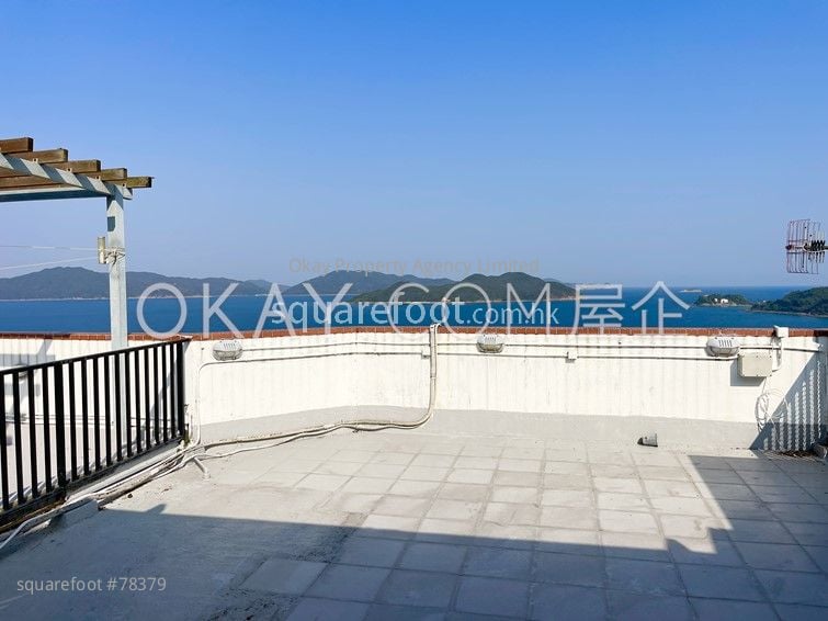 Silver Frutain Terrace Rental 4 Bedrooms , 2 Bathrooms 2,057 ft²