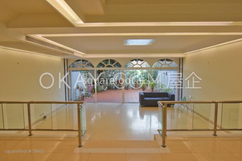 Lift Villa Rental 4 Bedrooms , 4 Bathrooms 1,966 ft²