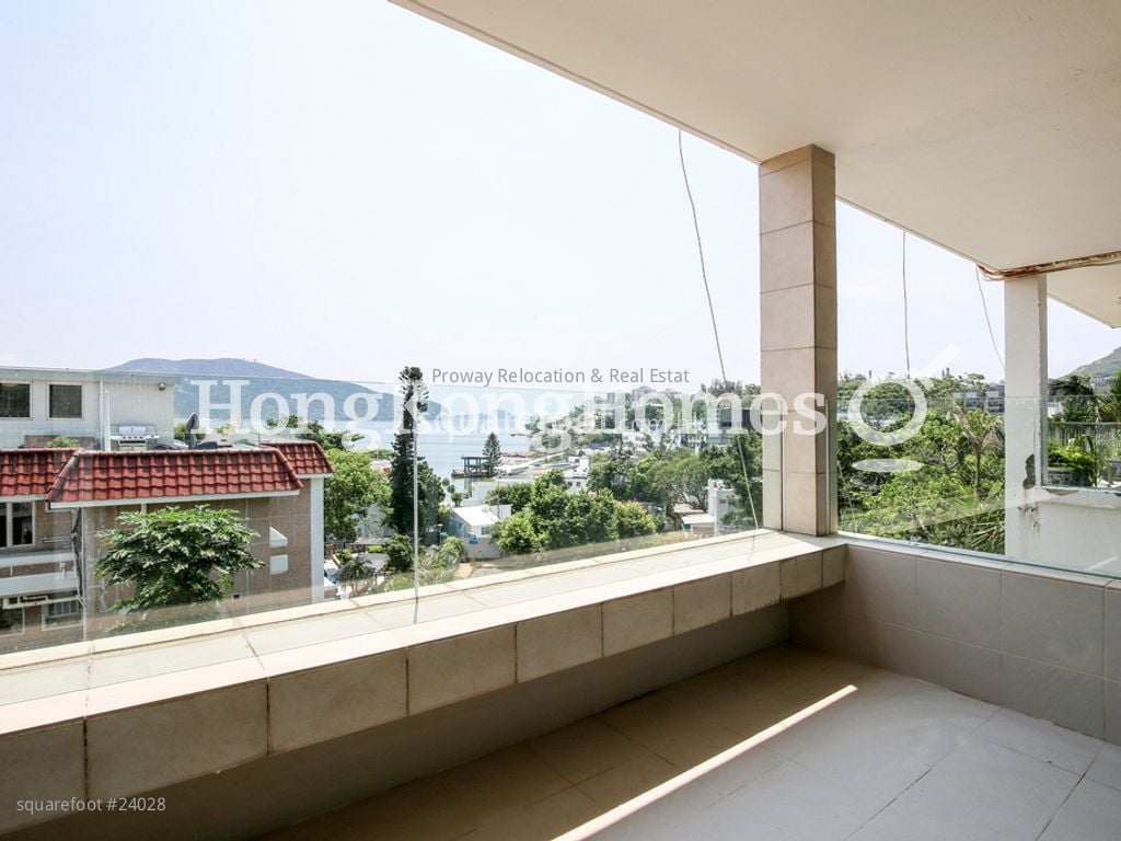 Pine Villa Rental 3 Bedrooms , 2 Bathrooms 1,682 ft²