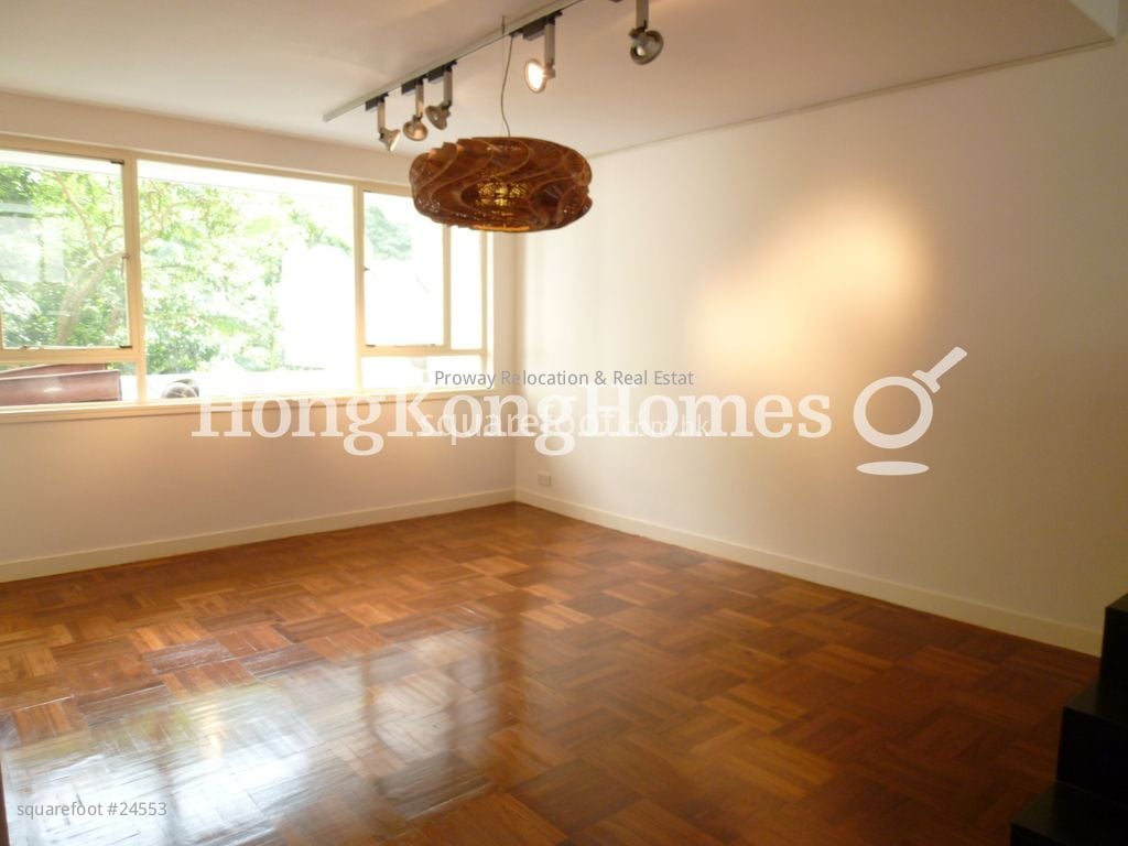 May Tower Sell 3 Bedrooms , 3 Bathrooms 2,278 ft²
