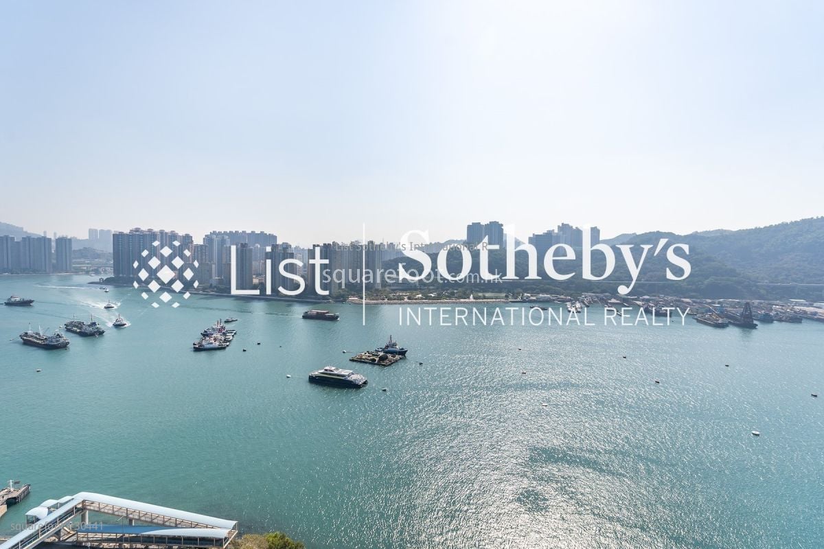 One Kowloon Peak Rental 4 Bedrooms , 2 Bathrooms 1,928 ft²