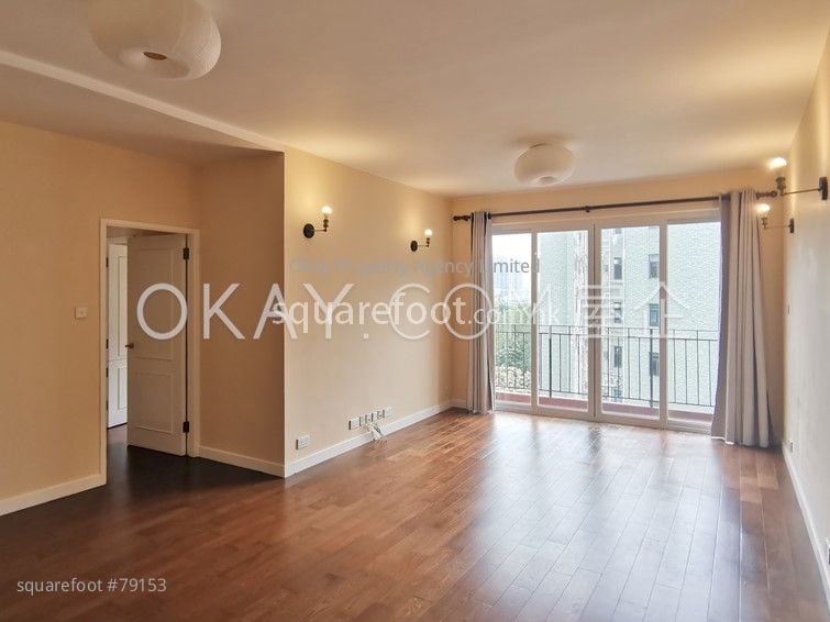 Four Winds Apartment Sell 3 Bedrooms , 2 Bathrooms 977 ft²