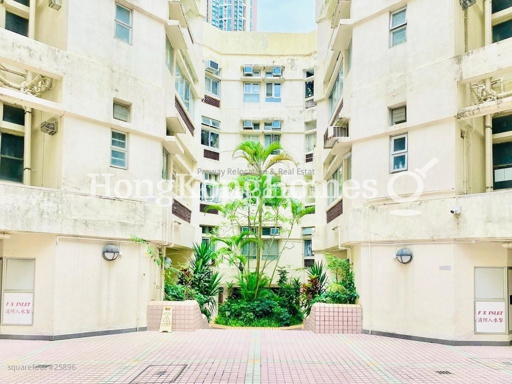 Hee Wong Terrace Sell 1 Bedroom , 1 Bathroom 479 ft²
