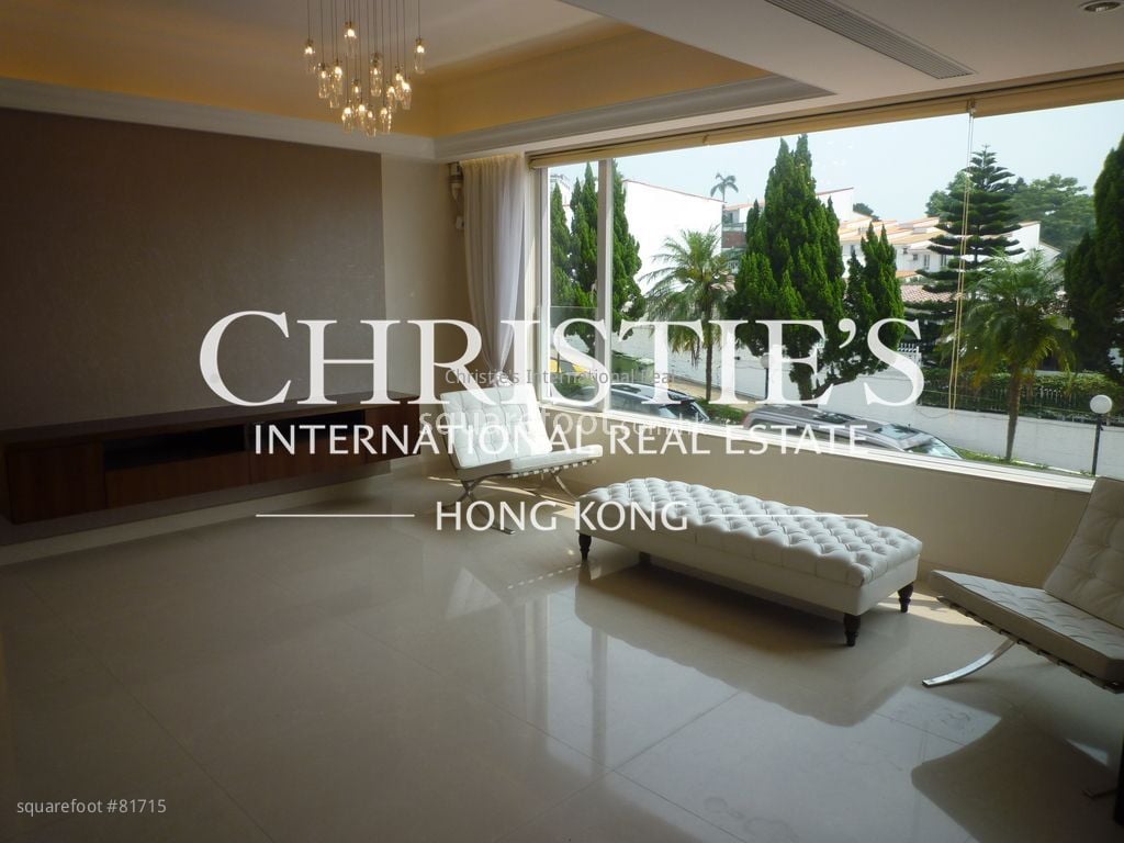 Las Pinadas Rental 4 Bedrooms , 3 Bathrooms 1,739 ft²