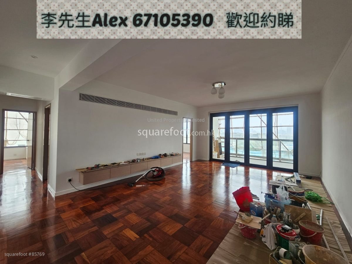 Hillsea Court Rental 3 Bedrooms , 2 Bathrooms 1,239 ft²