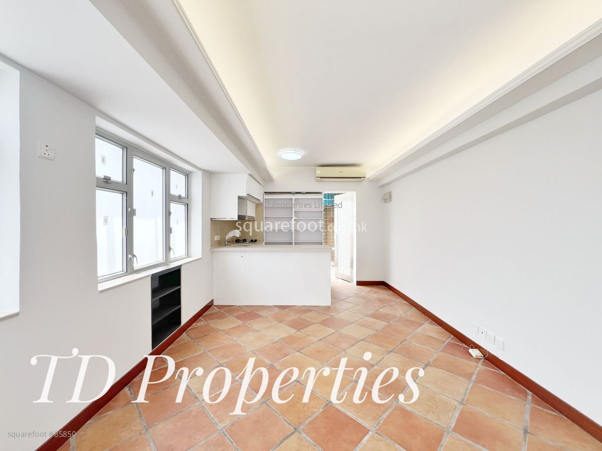 Village Tower Sell Studio , 1 Bathroom 236 ft²