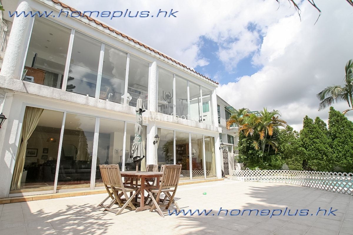 Bayside Villa Rental 4 Bedrooms , 2 Bathrooms 2,256 ft²
