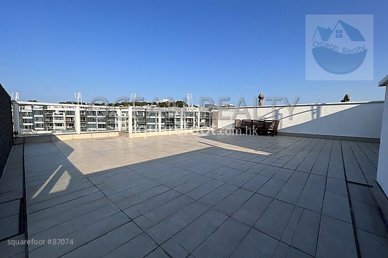Mount Pavilia Rental 3 Bedrooms , 2 Bathrooms 903 ft²