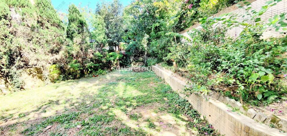 Miami Crescent Rental 4 Bedrooms , 5+ Bathrooms 2,236 ft²