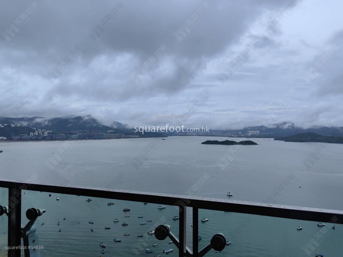 Residence Bel-Air Rental 4 Bedrooms , 4 Bathrooms 1,780 ft²