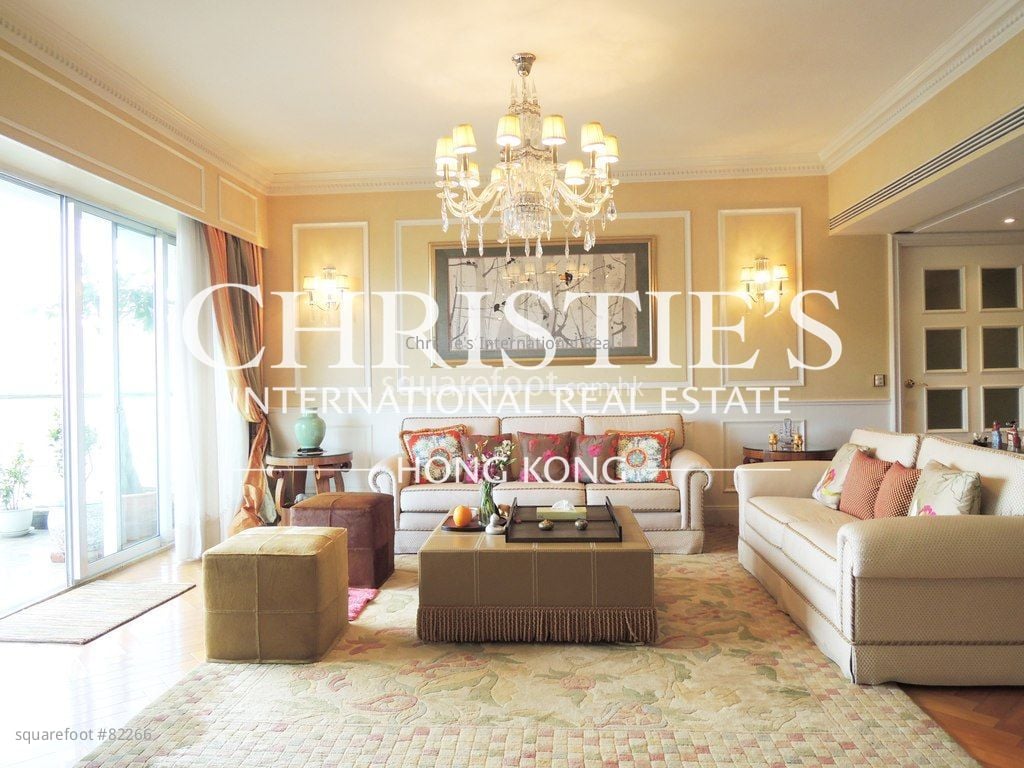 Po Shan Mansions Sell 3 Bedrooms , 3 Bathrooms 2,410 ft²
