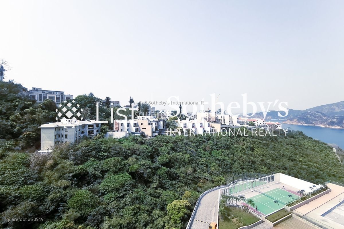 Grand Garden Rental 4 Bedrooms , 2 Bathrooms 2,482 ft²