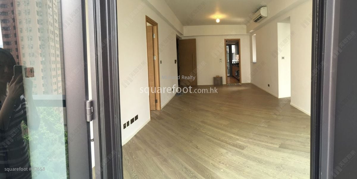 The Pavilia Hill Sell 3 Bedrooms , 2 Bathrooms 1,035 ft²