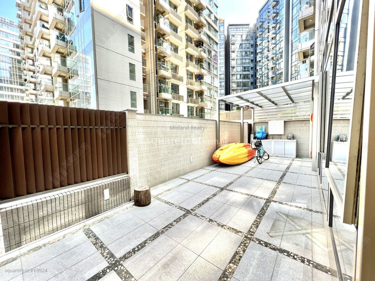 The Horizon Sell 3 Bedrooms , 3 Bathrooms 1,014 ft²