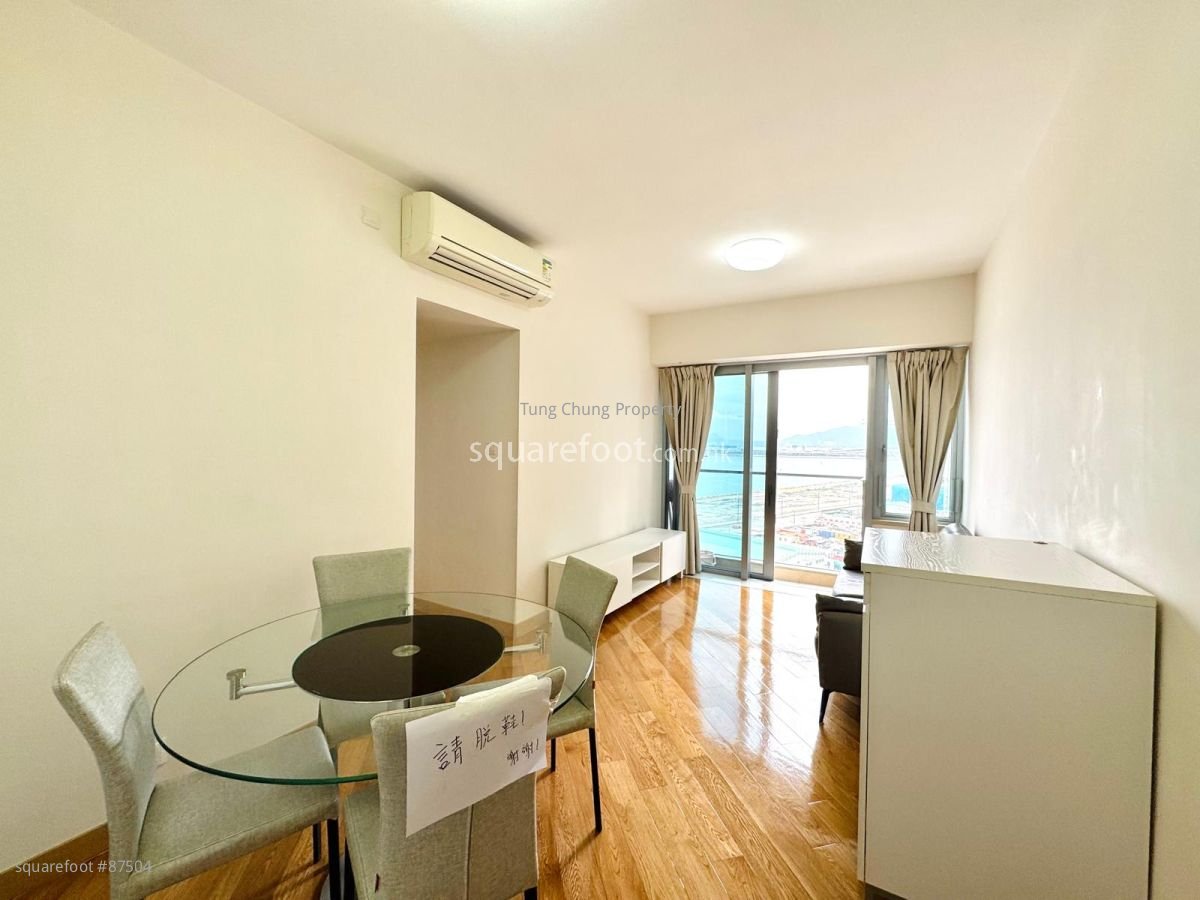 Century Link Rental 3 Bedrooms , 2 Bathrooms 645 ft²