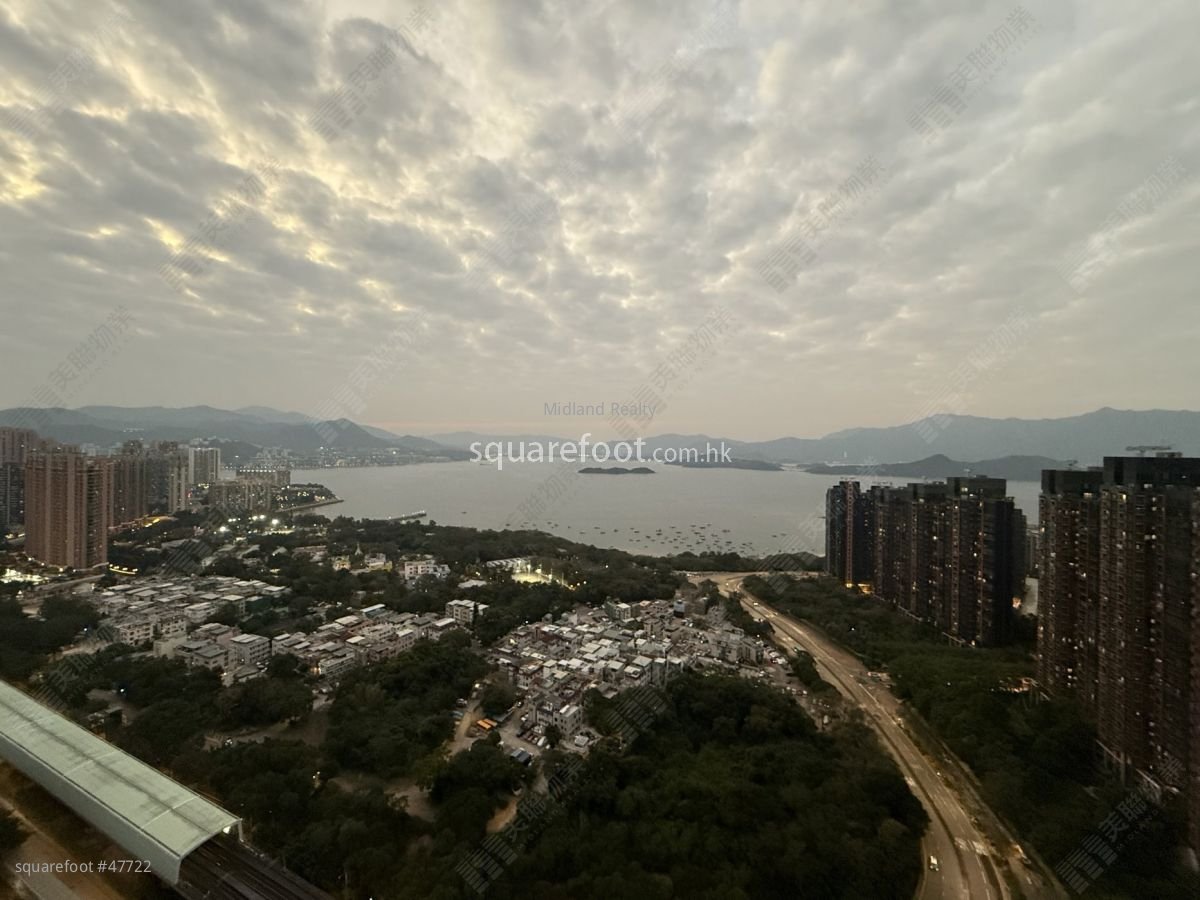 Lake Silver Sell 4 Bedrooms , 4 Bathrooms 1,594 ft²
