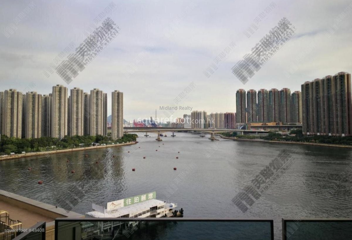 Ocean Pride Sell 4 Bedrooms , 4 Bathrooms 1,153 ft²
