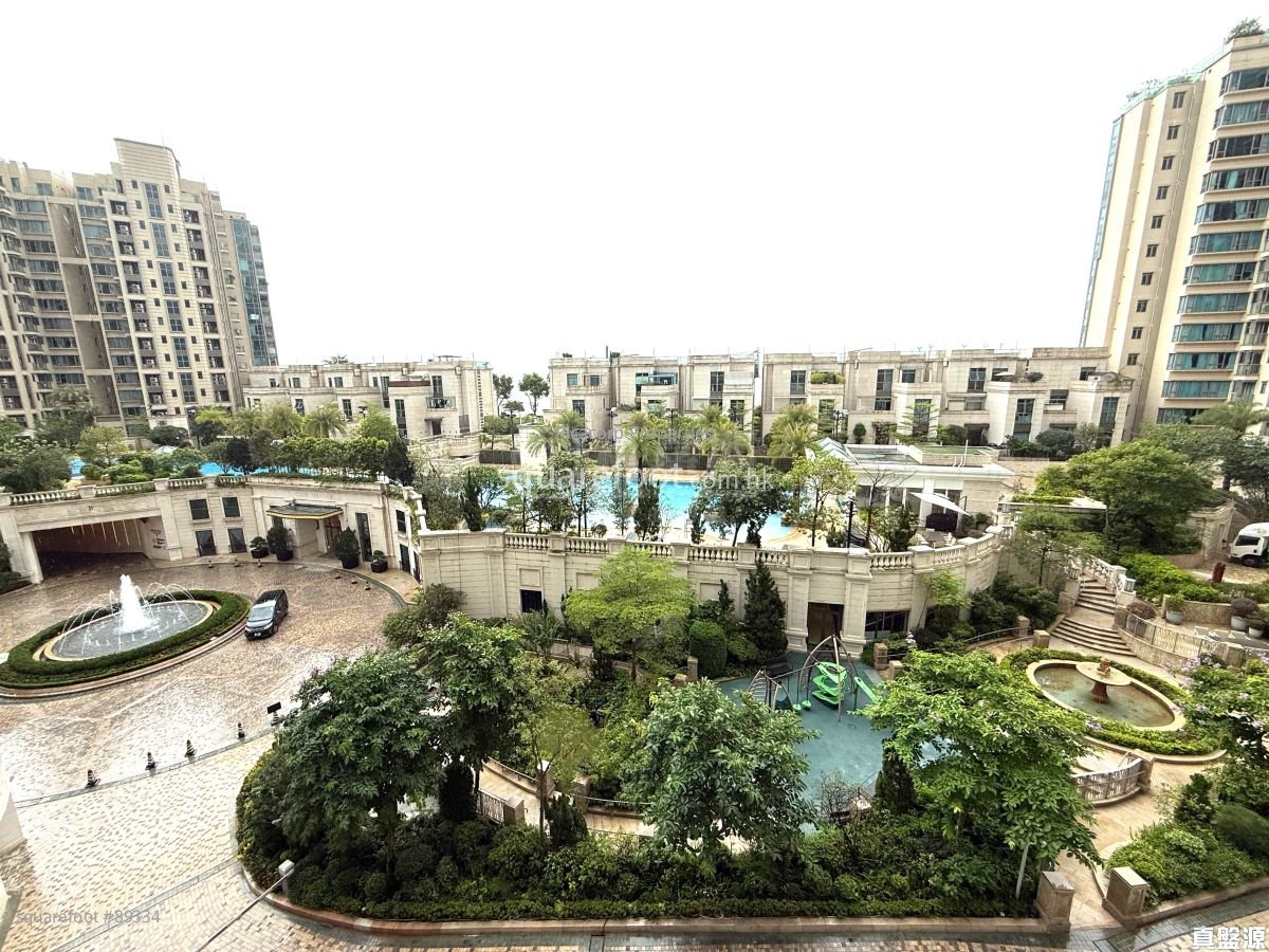 Mayfair By The Sea Sell 4 Bedrooms , 3 Bathrooms 1,400 ft²