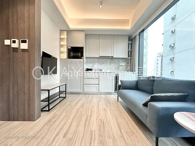 Central 8 Sell 1 Bedroom , 1 Bathroom 311 ft²