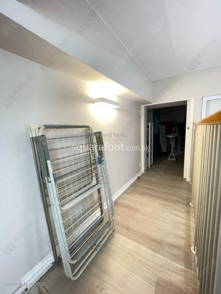Park Avenue Sell 4 Bedrooms , 3 Bathrooms 1,777 ft²