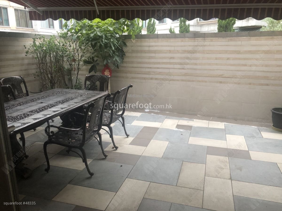 La Mansion Sell 4 Bedrooms , 5+ Bathrooms 1,577 ft²