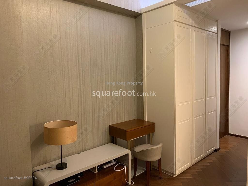 One South Lane Rental 1 Bathroom 210 ft²