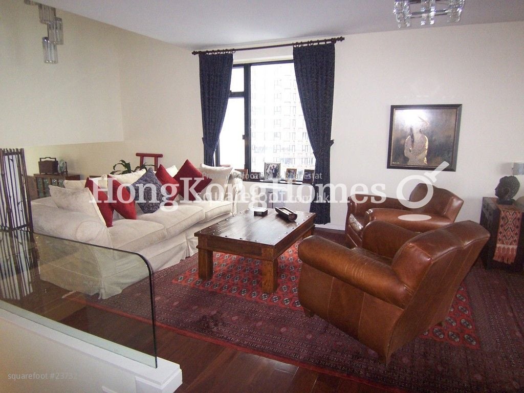 May Tower Rental 3 Bedrooms , 3 Bathrooms 2,278 ft²