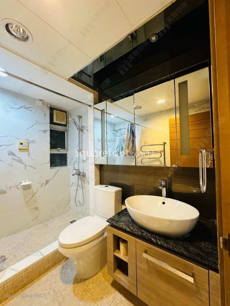 Glory Heights Sell 3 Bedrooms , 3 Bathrooms 1,093 ft²