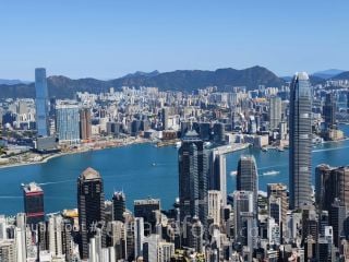 美丽都大厦两地铺大劈价45% 2100万易手 原业主13倍赚离场