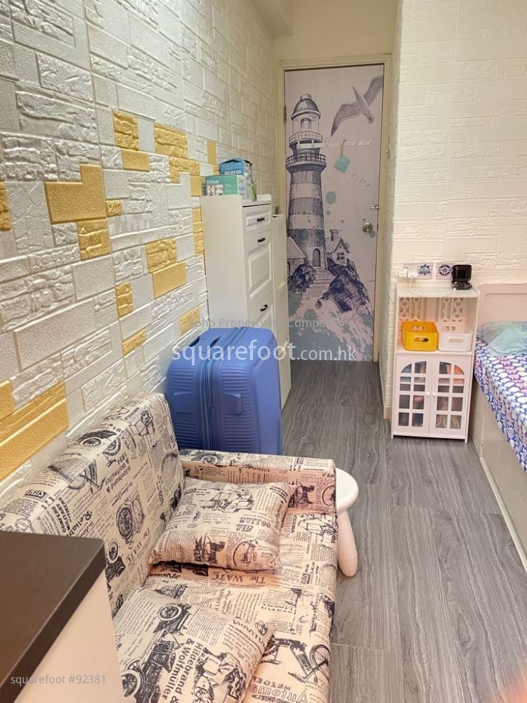 Kingston Building Rental Studio , 1 Bathroom 200 ft²